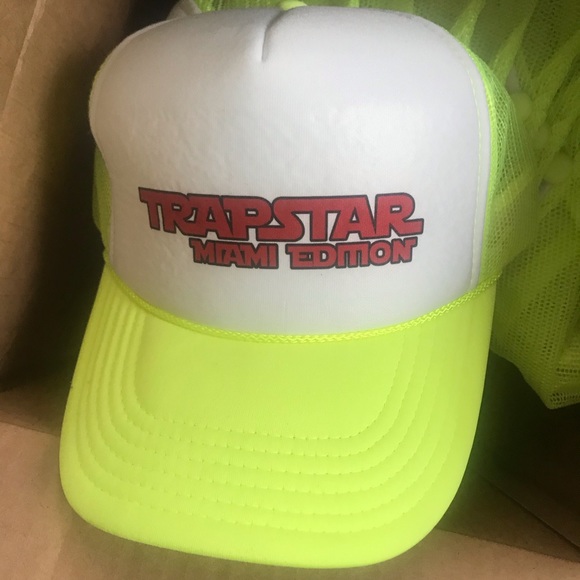 Trapstar custom trucker hat - Picture 1 of 3